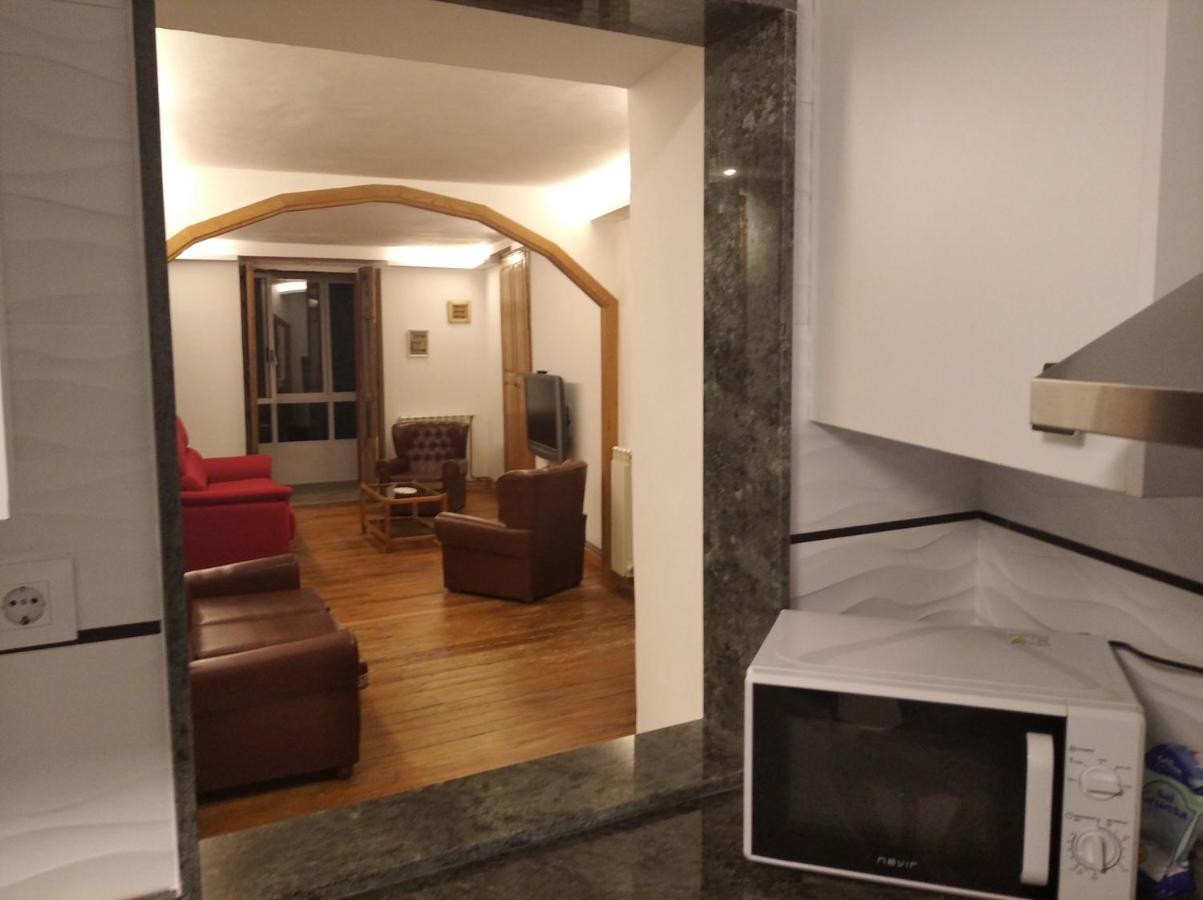 Vivienda A Travesia Dos Sonos Apartment Sarria Exterior photo