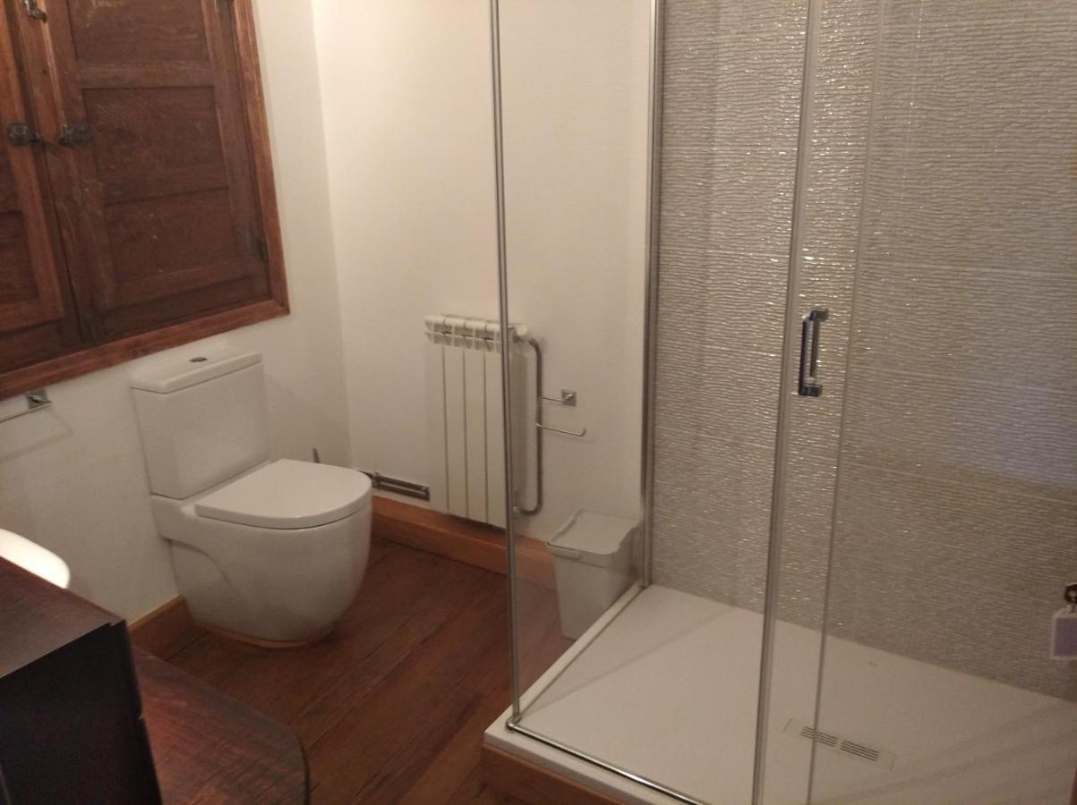 Vivienda A Travesia Dos Sonos Apartment Sarria Exterior photo